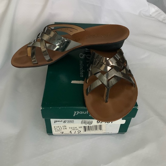 Paul Green Silver Leather Low Wedge Sandal Size 71/2 - Picture 4 of 7